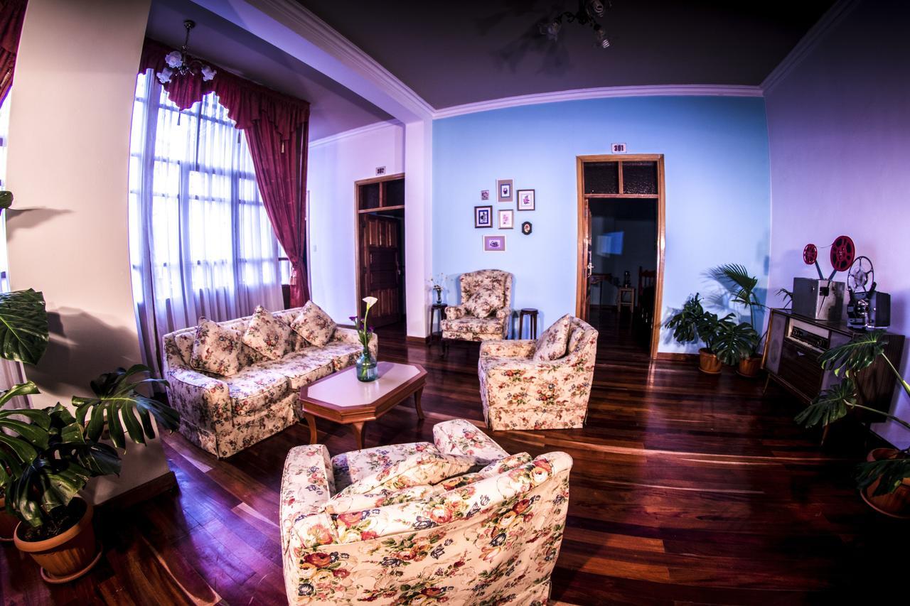 ラパス York Vintage Bed & Breakfast エクステリア 写真